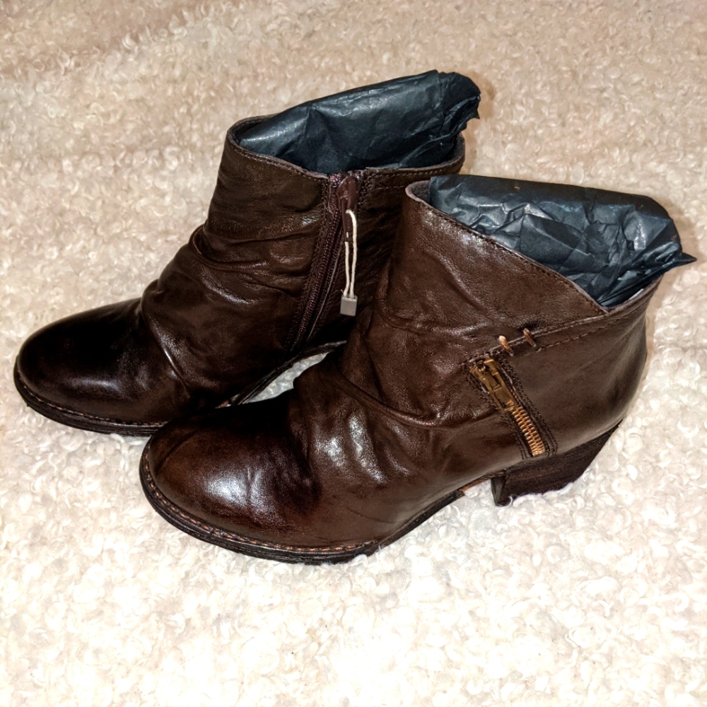 New Khrio Brown Leather Ankle Boots Size 37